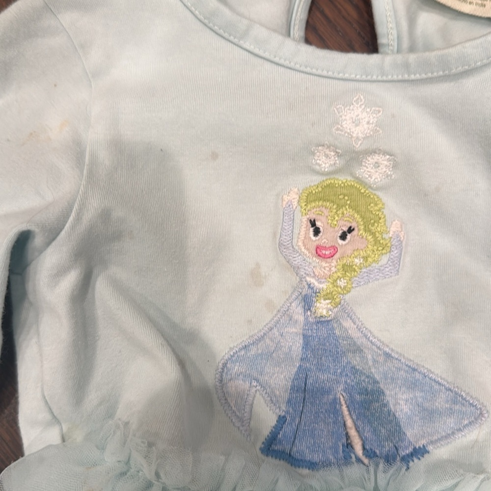 Bundle of 2T Disney themed clothes. Brands include Monica and Andy and Gap. - Picture 10 of 14
